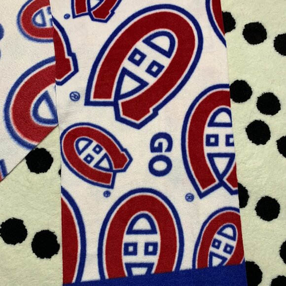 Montreal Canadiens NHL Hockey Fan Winter Fleece Scarf Banner All Over Logo - Picture 3 of 6